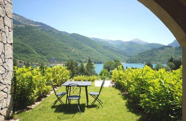 Tassido Coda Resort Scanno Szoba fotó